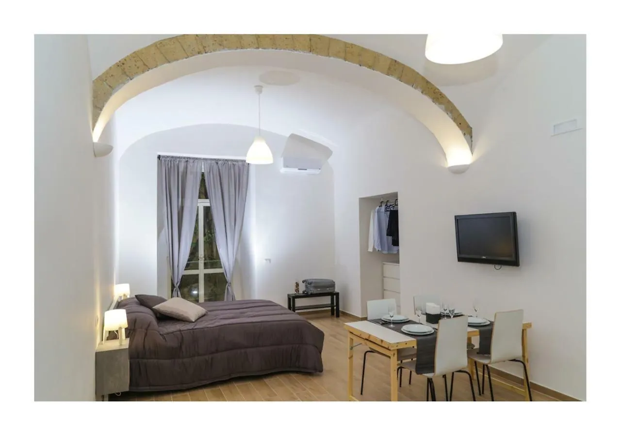 Centro Storico Napoletano Apartment Naples Italy