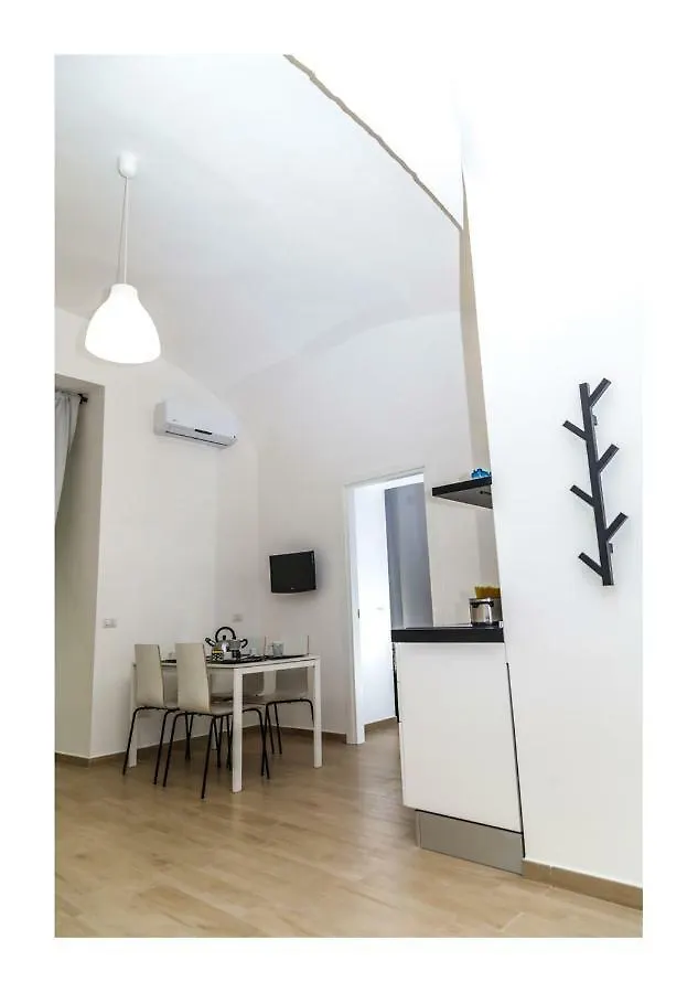 Centro Storico Napoletano Apartment Naples Italy